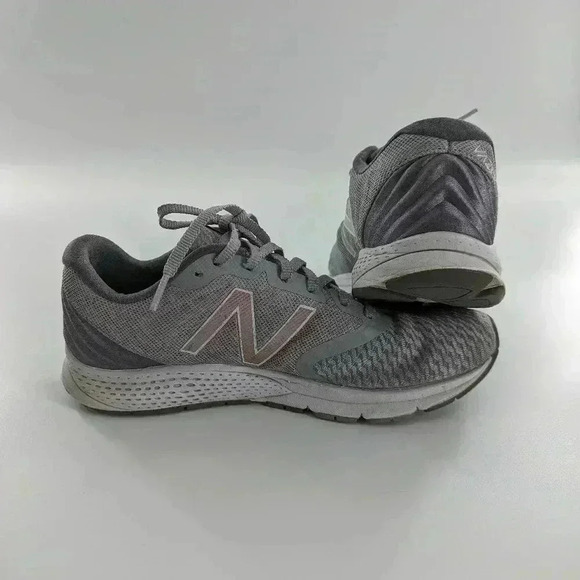 New Balance Vazee Pronto Men's Gray Tennis Shoes Size 8.5 - Picture 3 of 9
